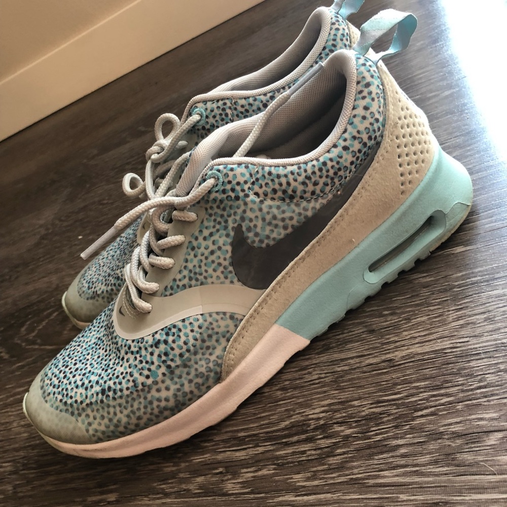 Nike Sneakers